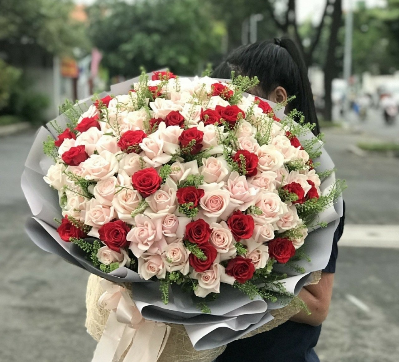 Shop hoa tươi quận Bình Thạnh giá rẻ đẹp và chất lượng tại Hồ Chí Minh
